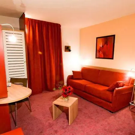 Hotel Canal - La