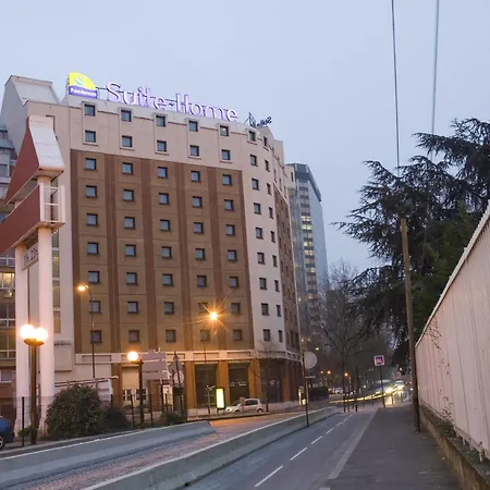Hotel Canal Pantin