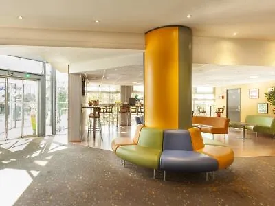 Canal - La Hotel Paris